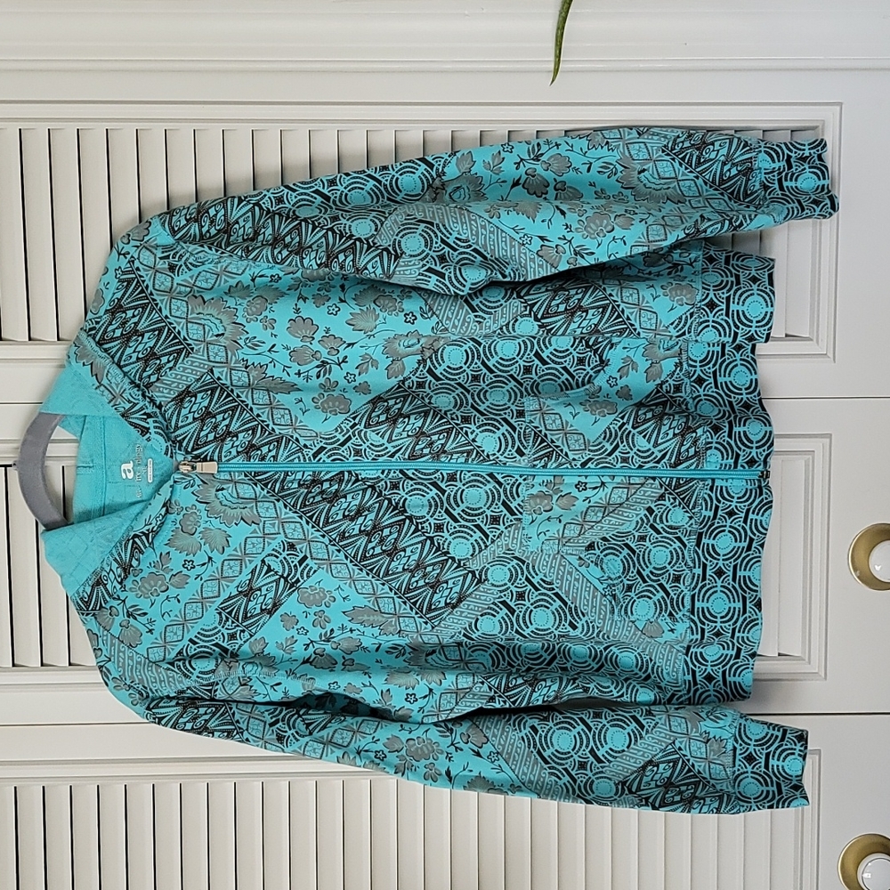 Lightweight print zip-up hoodie